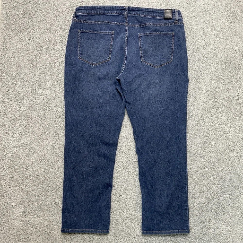 UB Tech Jeans Men 40x32 Blue Denim Med Wash Straight Stretch Comfort Classic